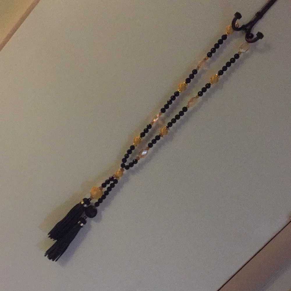 Tassel necklace
